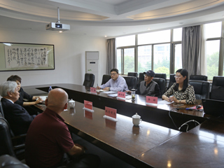 日本ASAHI文化学院理事长日比野良太郎先生一行访问我校