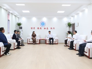 泰国北碧皇家大学校长陈珍妮一行应邀访问我校