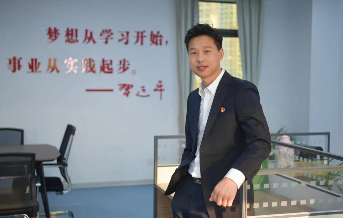 449999白小精准一句话 9263d8e4093e48deb40659cfb51c410f.png