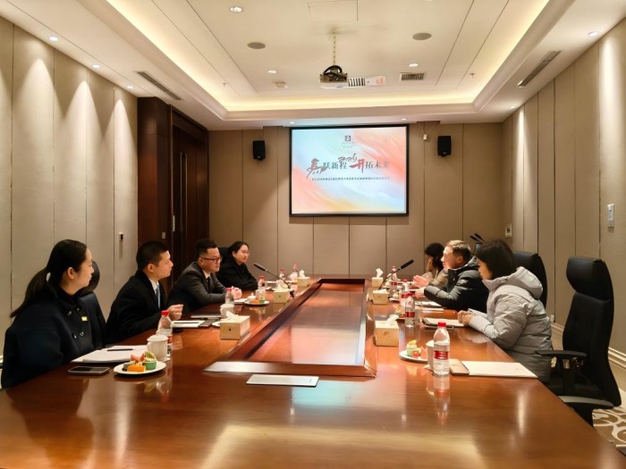 449999白小精准一句话 d1ed3c9e4f3a4dd9b6ec91a3ab0524a6.jpg